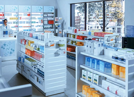 Farmacias y Supermercados